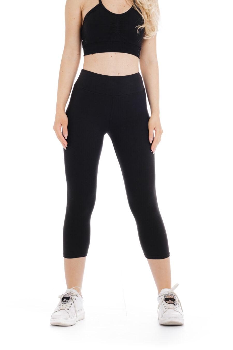 Enobarvne capri pajkice Black v črni barvi za odrasle