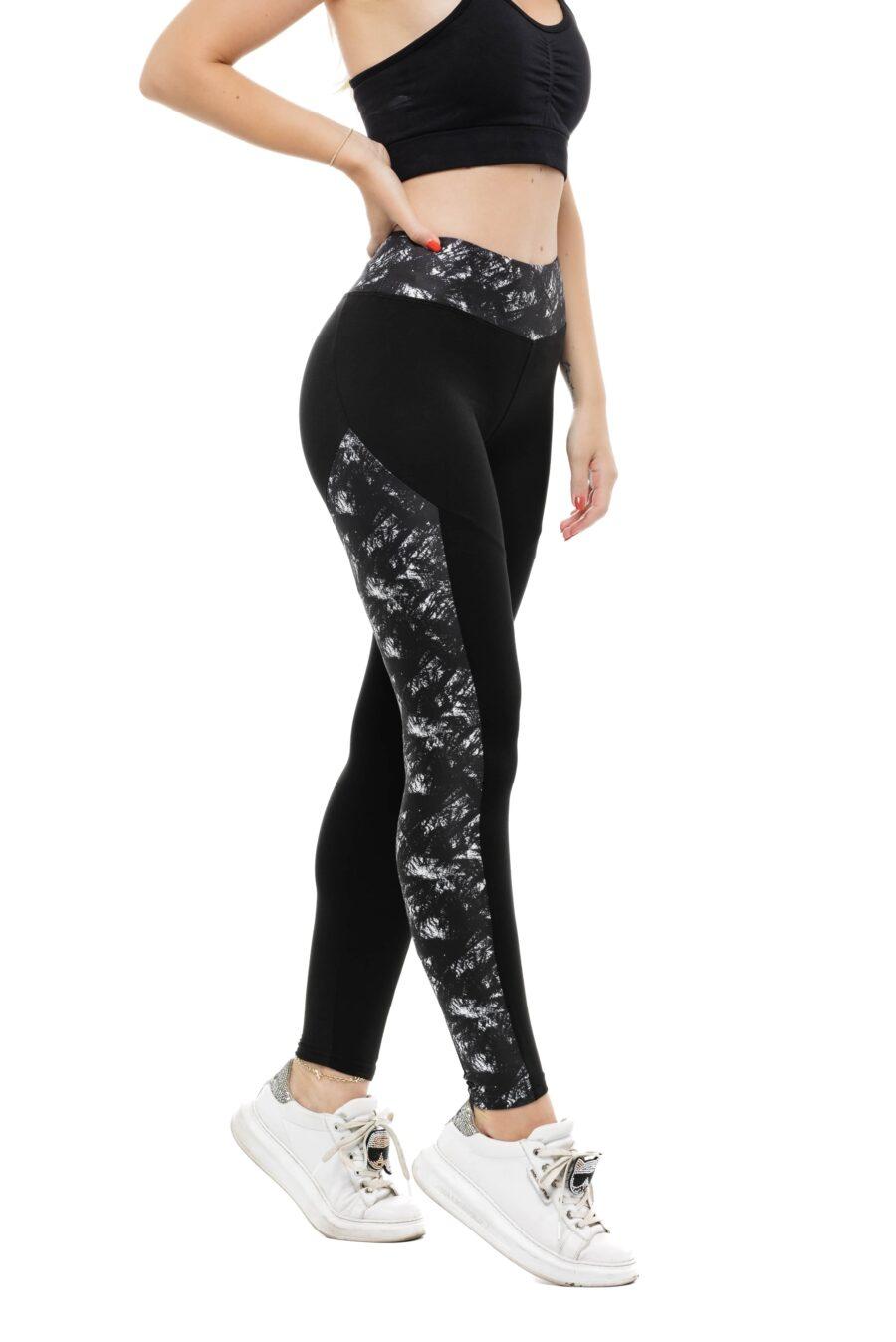 Črne dolge pajkice Amazy z unikatnim belim stranskim vzorcem