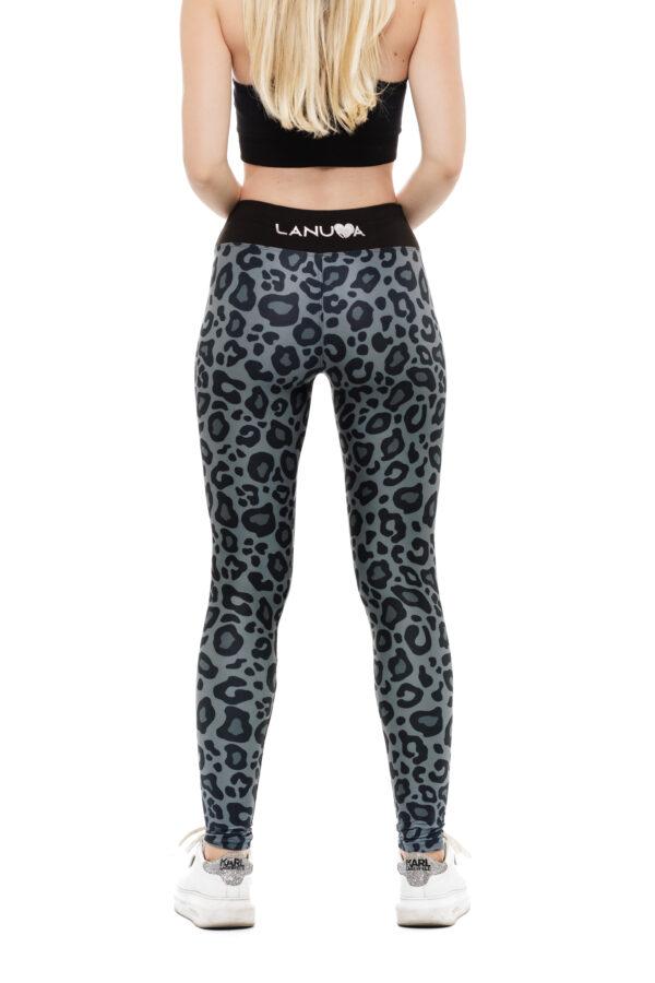 Dolge pajkice Maluma s sivim leopardjim vzorcem