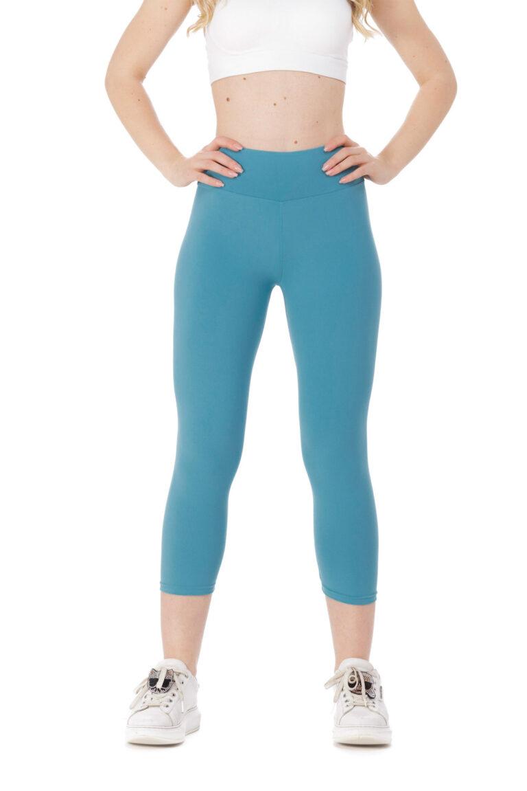 Enobarvne capri pajkice Sky v svetlo modri barvi