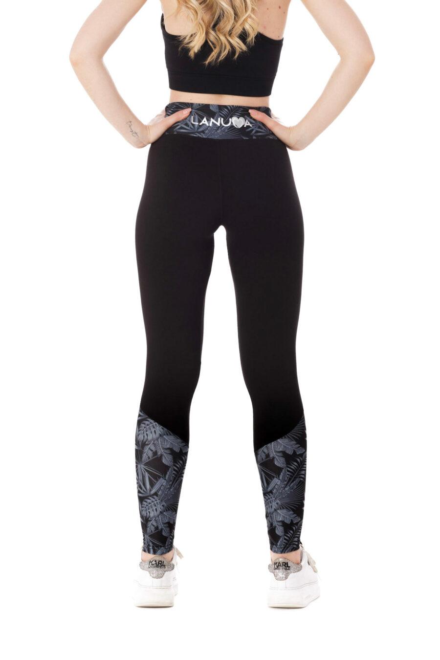 Temne dolge pajkice Nocturno z risanim svetlim vzorčkom na dnu hlačnic in na pasu za odrasle