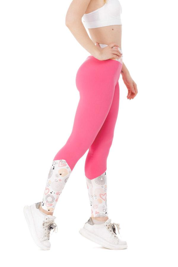 Roza dolge pajkice Helado z risanim vzorčkom srčkov na dnu hlačnic in na pasu za odrasle