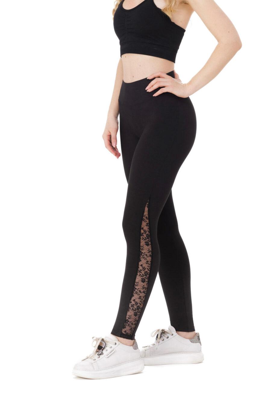 Črne dolge pajkice Encaje s čipko na hlačnicah