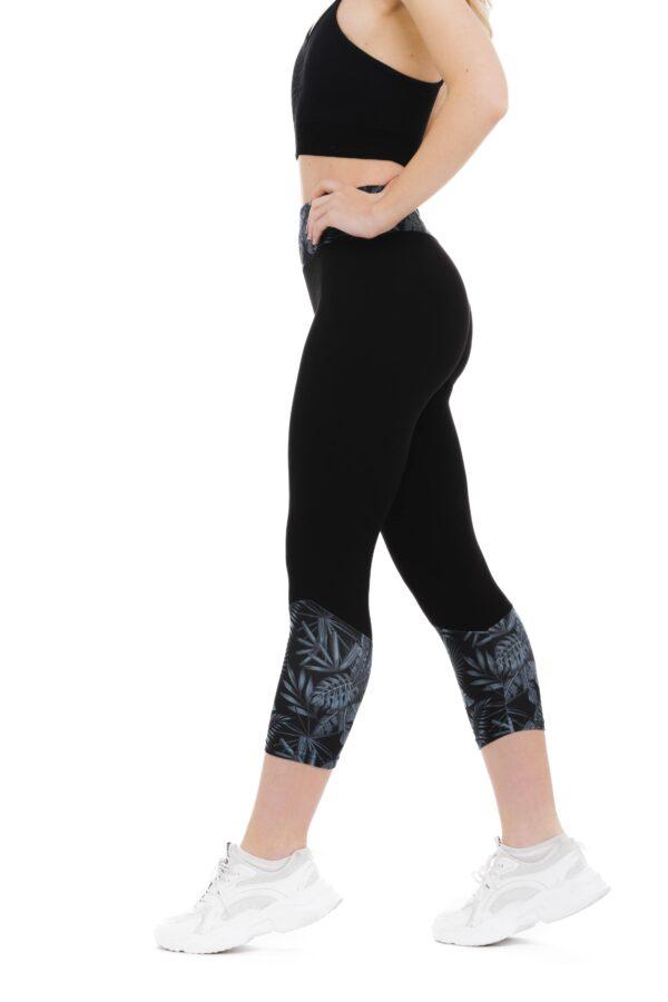 nocturno-capri-3 – Lanuma Temne pajkice capri Nocturno z risanim svetlim vzorčkom na dnu hlačnic in na pasu za odrasle