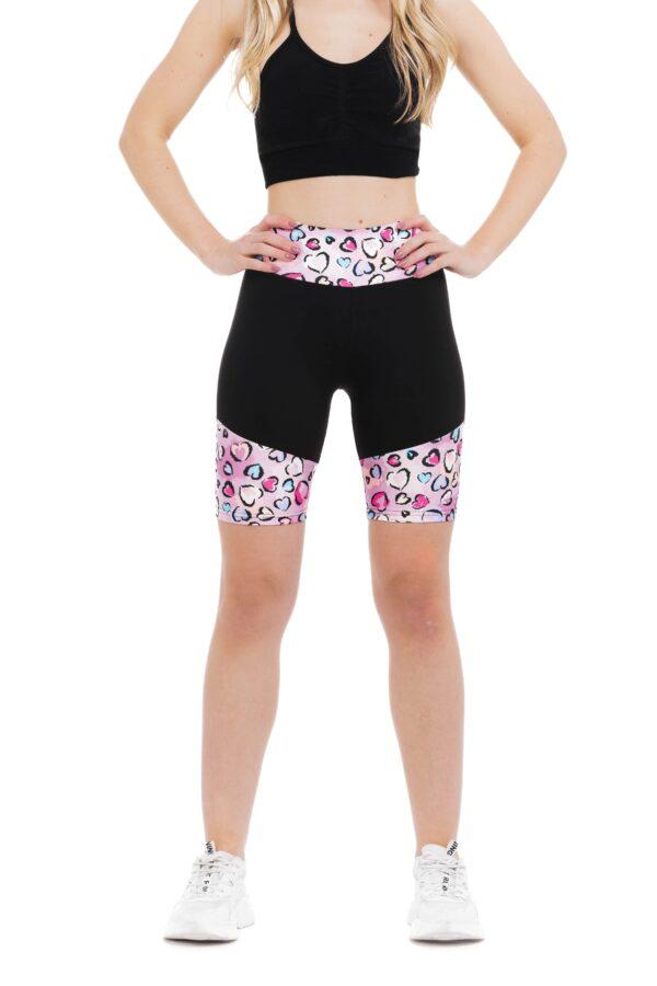 Temne kratke pajkice Golosina z živahnim roza vzorčkom srčkov na dnu hlačnic