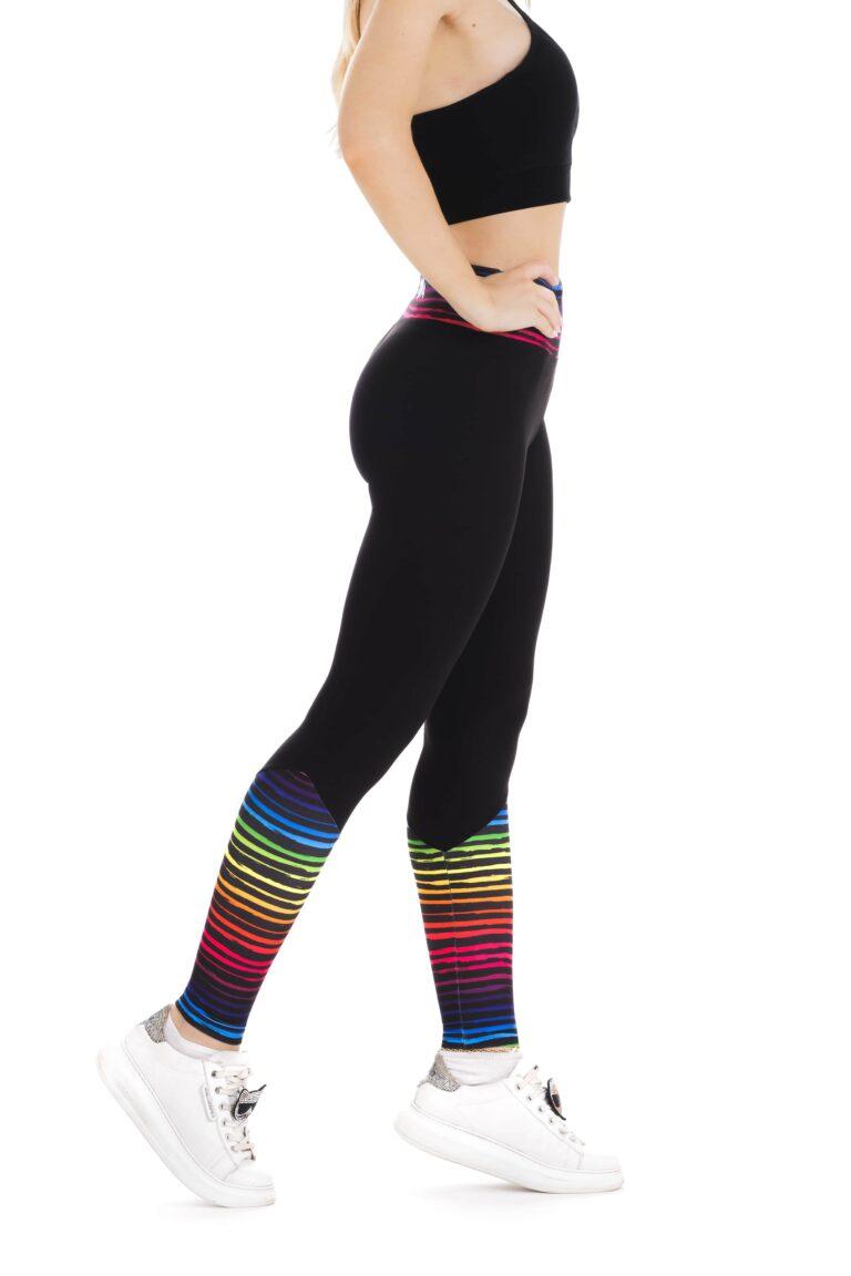 Dolge pajkice Estilo z živahnim mavričnim vzorčkom na dnu hlačnic in na pasu za odrasle