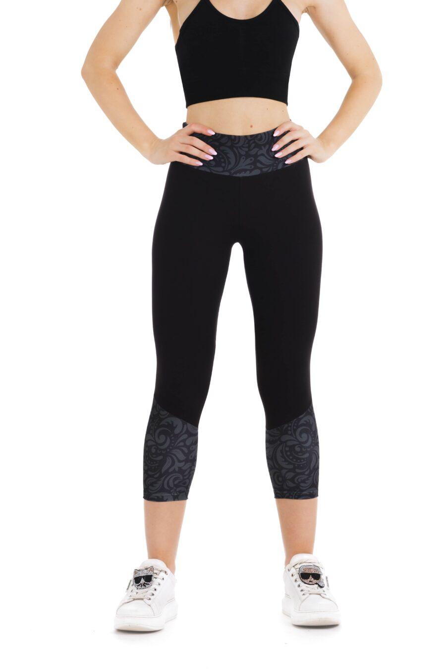 Črne capri pajkice Incendio s srebrnim vzorcem na dnu hlačnic