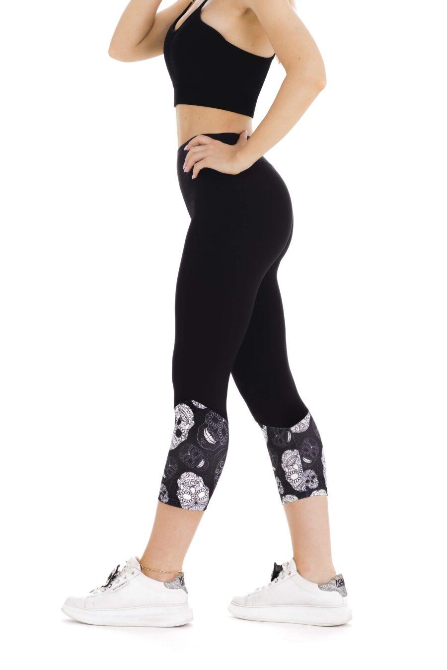 Črne capri pajkice Craneo z vzorcem lobanj