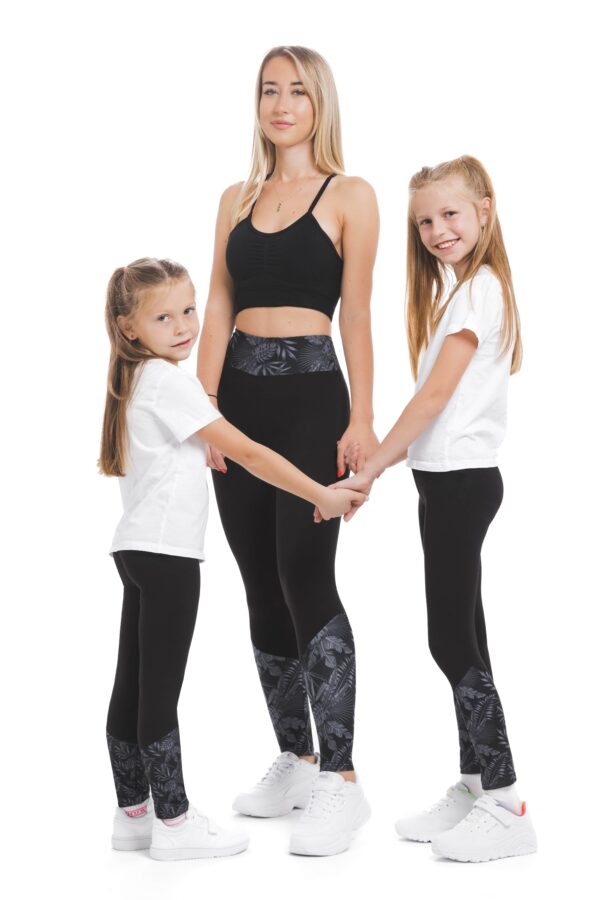 Temne pajkice Nocturno z risanim svetlim vzorčkom na dnu hlačnic in na pasuza odrasle in otroke