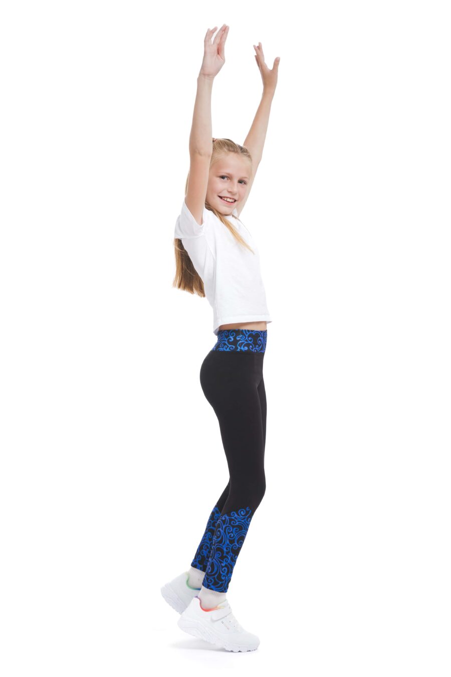 Črne dolge pajkice Bailarina kids z abstraktnim živo modrim vzorčkom na dnu hlačnic in na pasu za otroke
