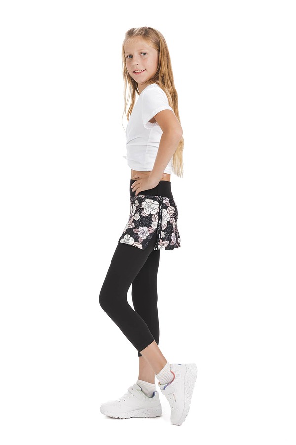Skort Carita kids – krilo s capri všitimi pajkicami s cvetličnim vzorcem v črni, beli in nežno roza barvi Skort Carita kids – krilo s capri všitimi pajkicami s cvetličnim vzorcem v črni, beli in nežno roza barvi