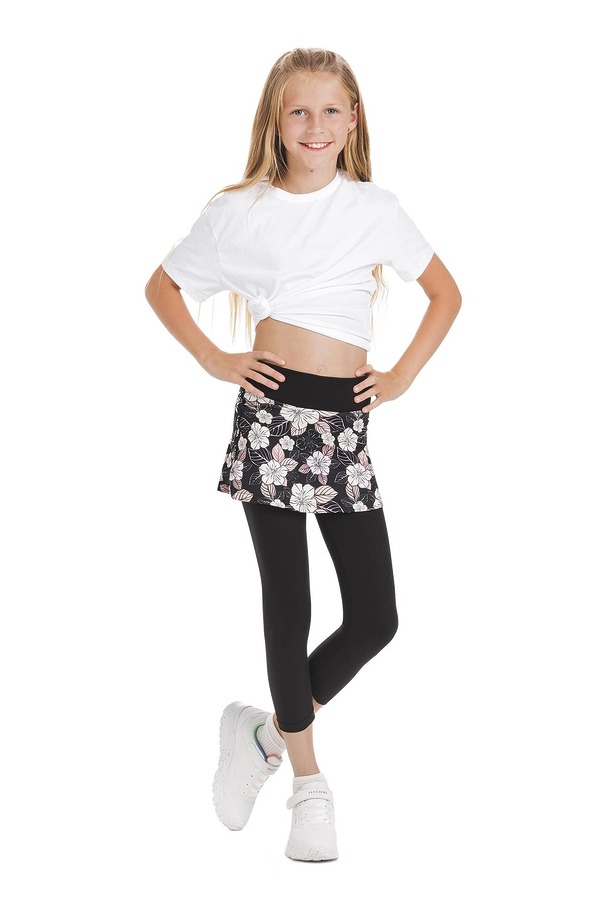 Skort Carita kids – krilo s capri všitimi pajkicami s cvetličnim vzorcem v črni, beli in nežno roza barvi Skort Carita kids – krilo s capri všitimi pajkicami s cvetličnim vzorcem v črni, beli in nežno roza barvi