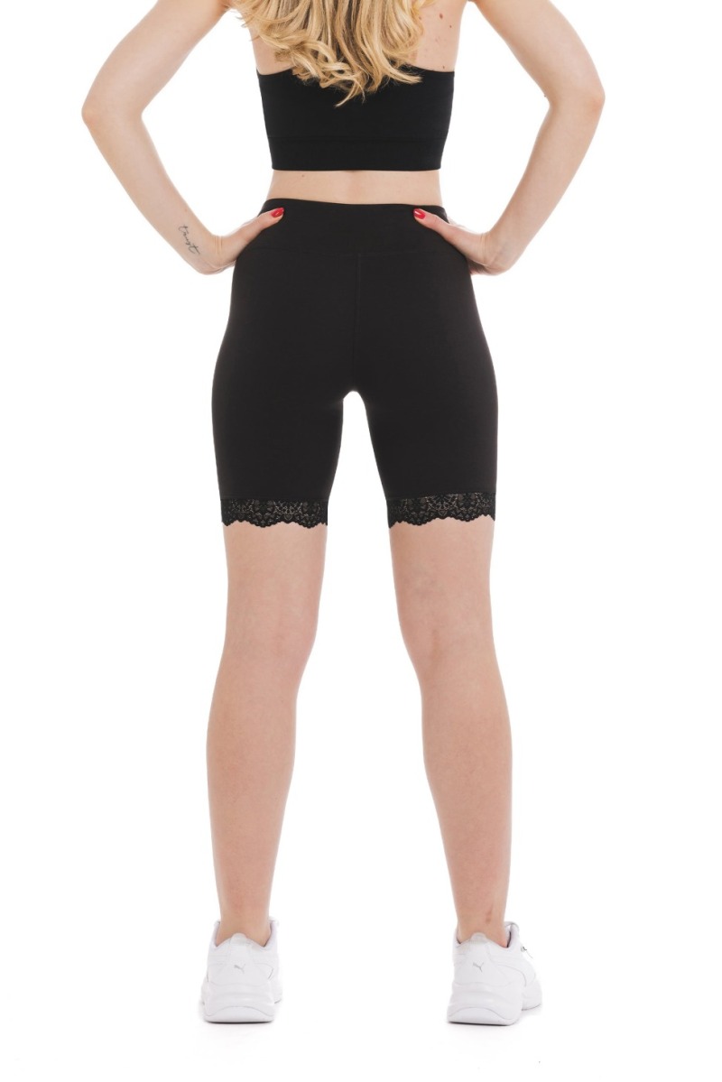 unica shorts 2 Lanuma popravljeno izrez min