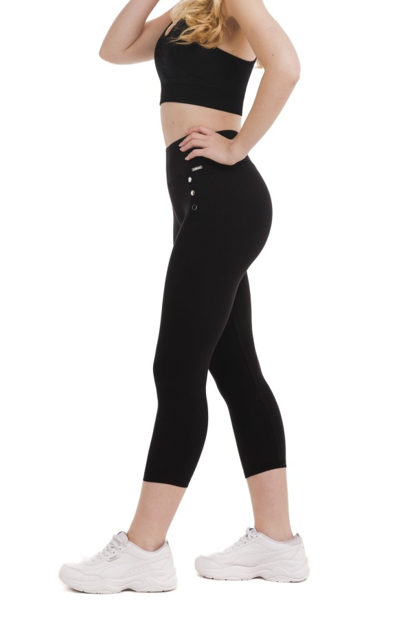 tessa capri 3 Lanuma