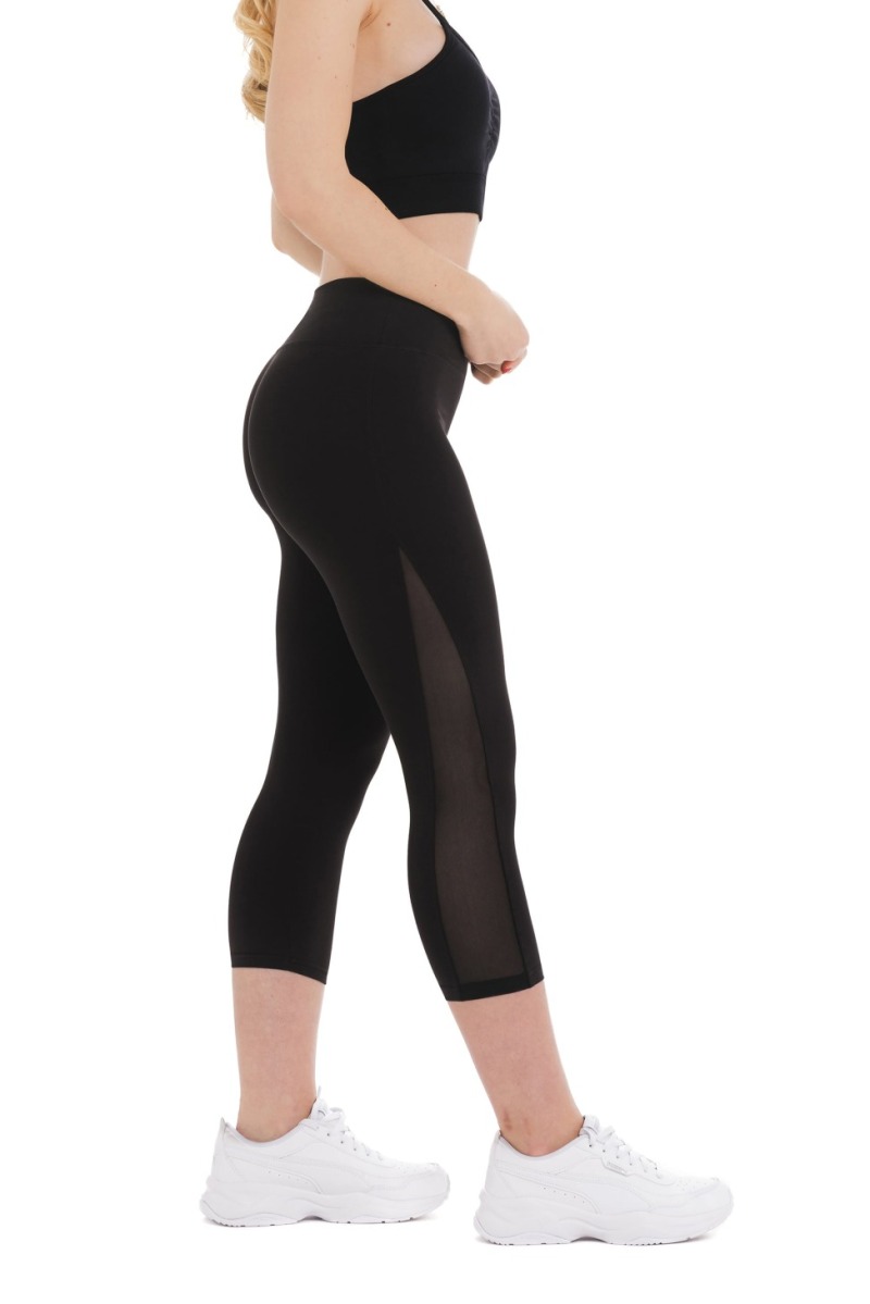 Enobarvne pajkice Brillo capri črne barve prosojne ob straneh