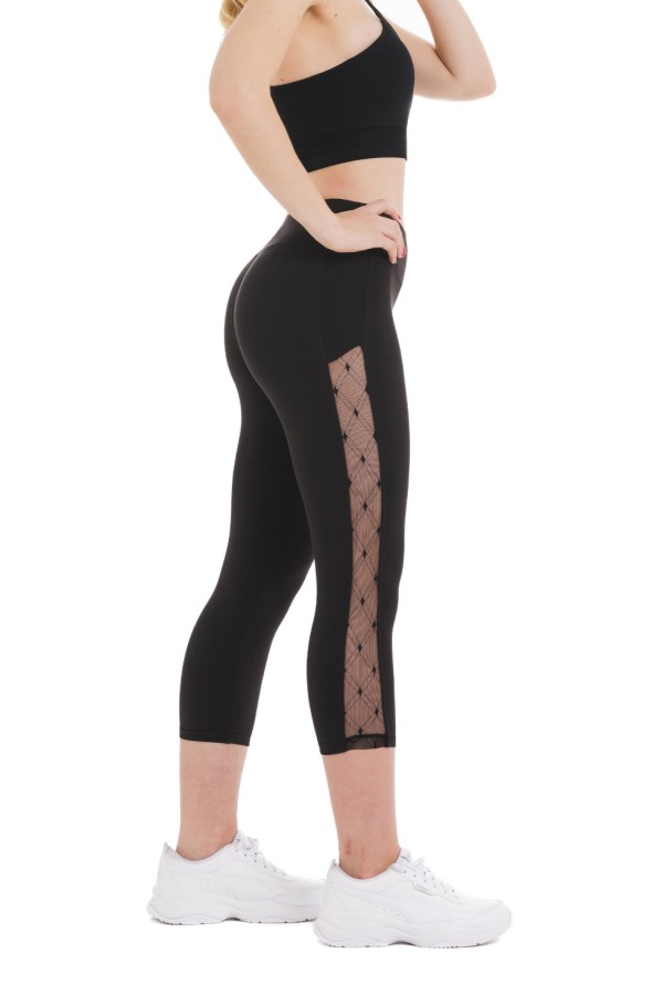 Črne capri pajkice Sombra s prosojnim mrežastim vzorcem ob straneh hlačnic