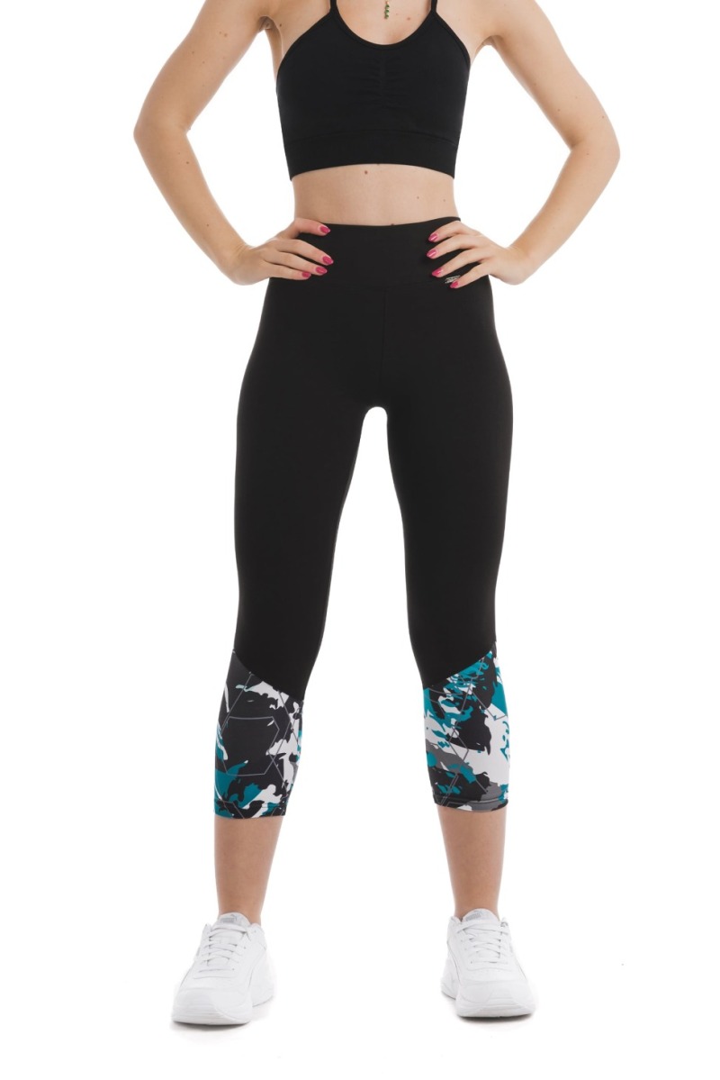 Črne capri pajkice Zig Zag z abstraktnim vzorcem v turkizni, črni in sivi barvi na dnu hlačnic