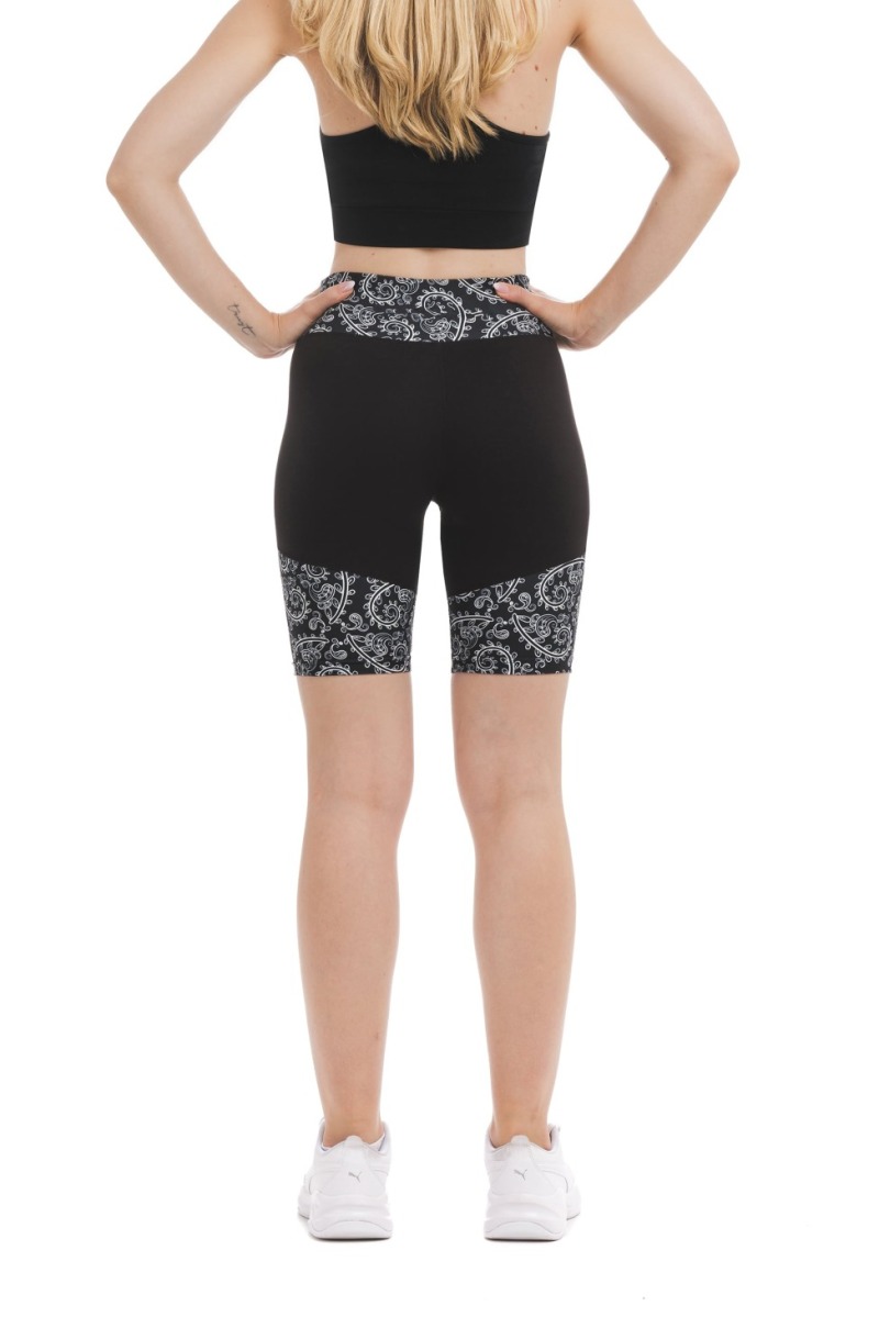 Črne kratke pajkice Brivido z belim paisley vzorcem na spodnjem delu hlačnic in pasu