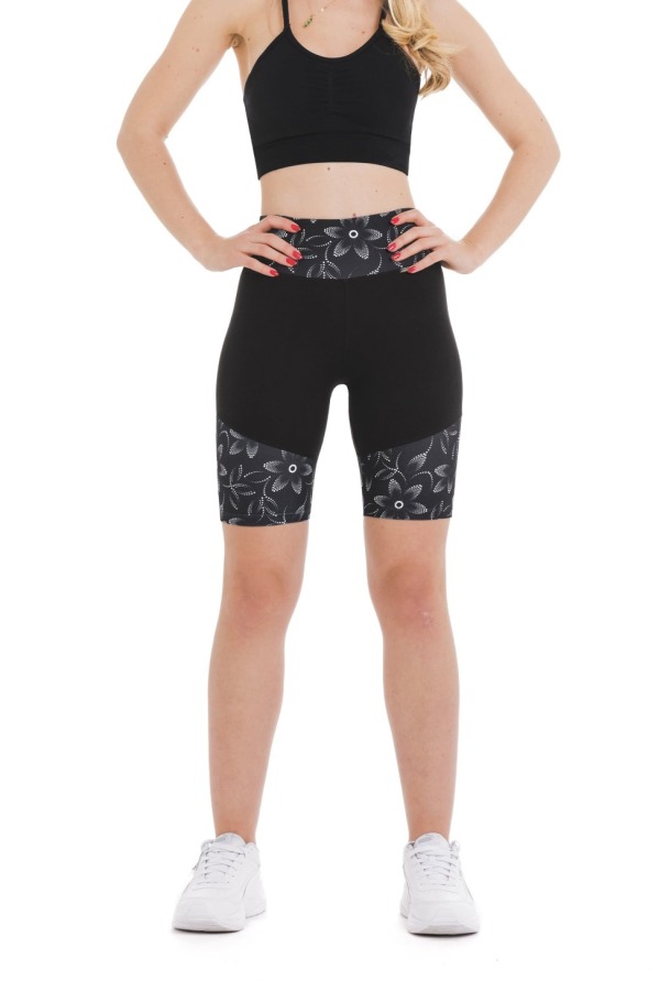 Črne kratke pajkice Dolce z visokim pasom in cvetličnim vzorcem na pasu ter spodnjem delu hlačnic