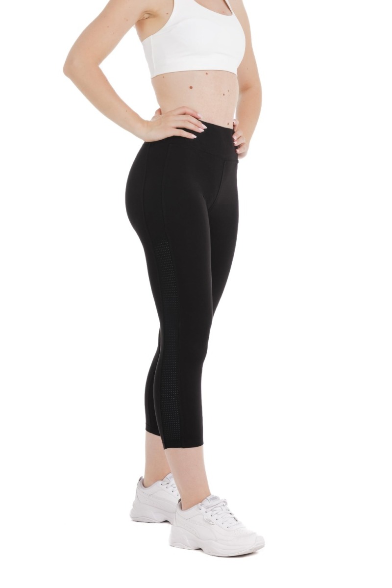 Črne capri pajkice z mrežastim materialom ob straneh