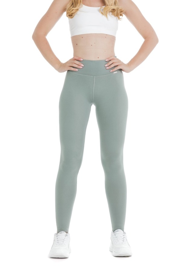 Enobarvne dolge pajkice v nežni zeliščno zeleni barvi