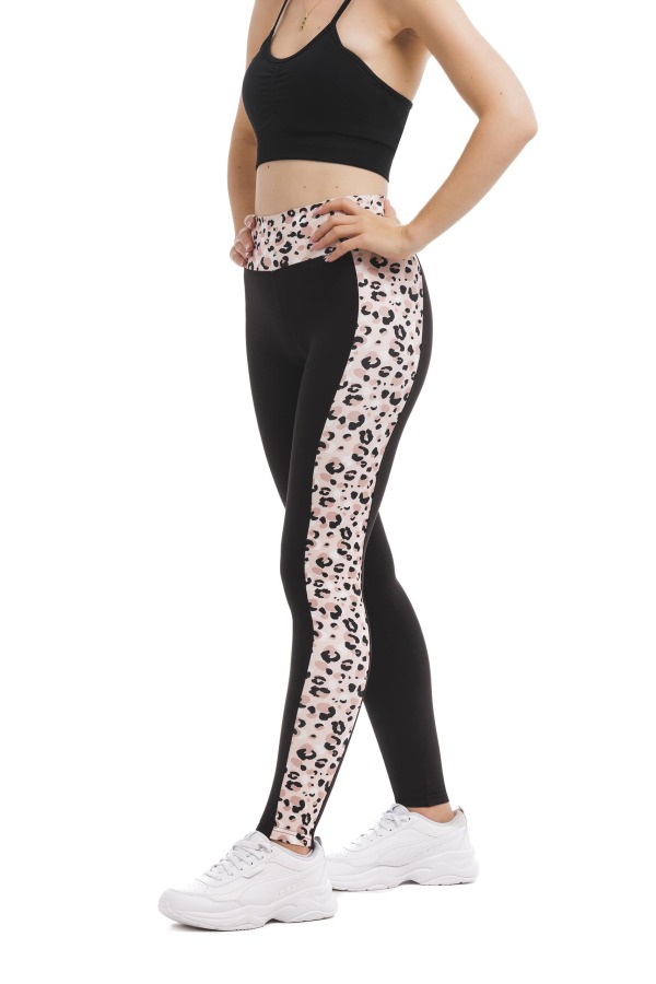 Črne dolge pajkice Liberta z leopard vzorcem na nežno roza podlagi ob strani hlačnic in na pasu