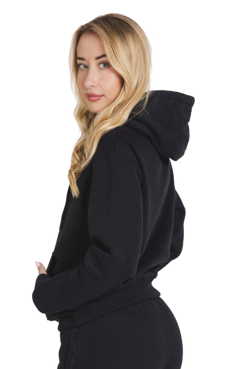 noira hoodie 4
