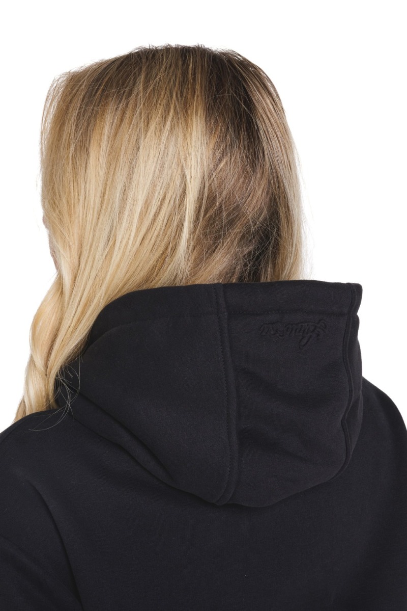 noira hoodie 6