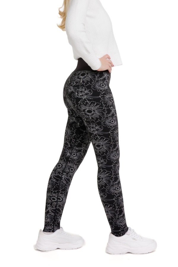 Lanuma ženske podložene thermo pajkice Myra v črni barvi z belim cvetličnim vzorcem – elegantne, mehke in idealne za zimske dni.