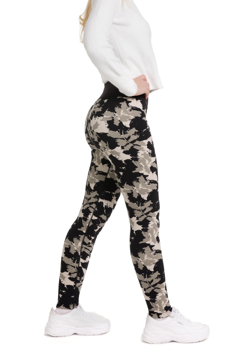 Lanuma ženske podložene thermo pajkice Noya z vojaškim vzorcem v bež in sivih odtenkih – udobne, tople in popolne za hladnejše dni.