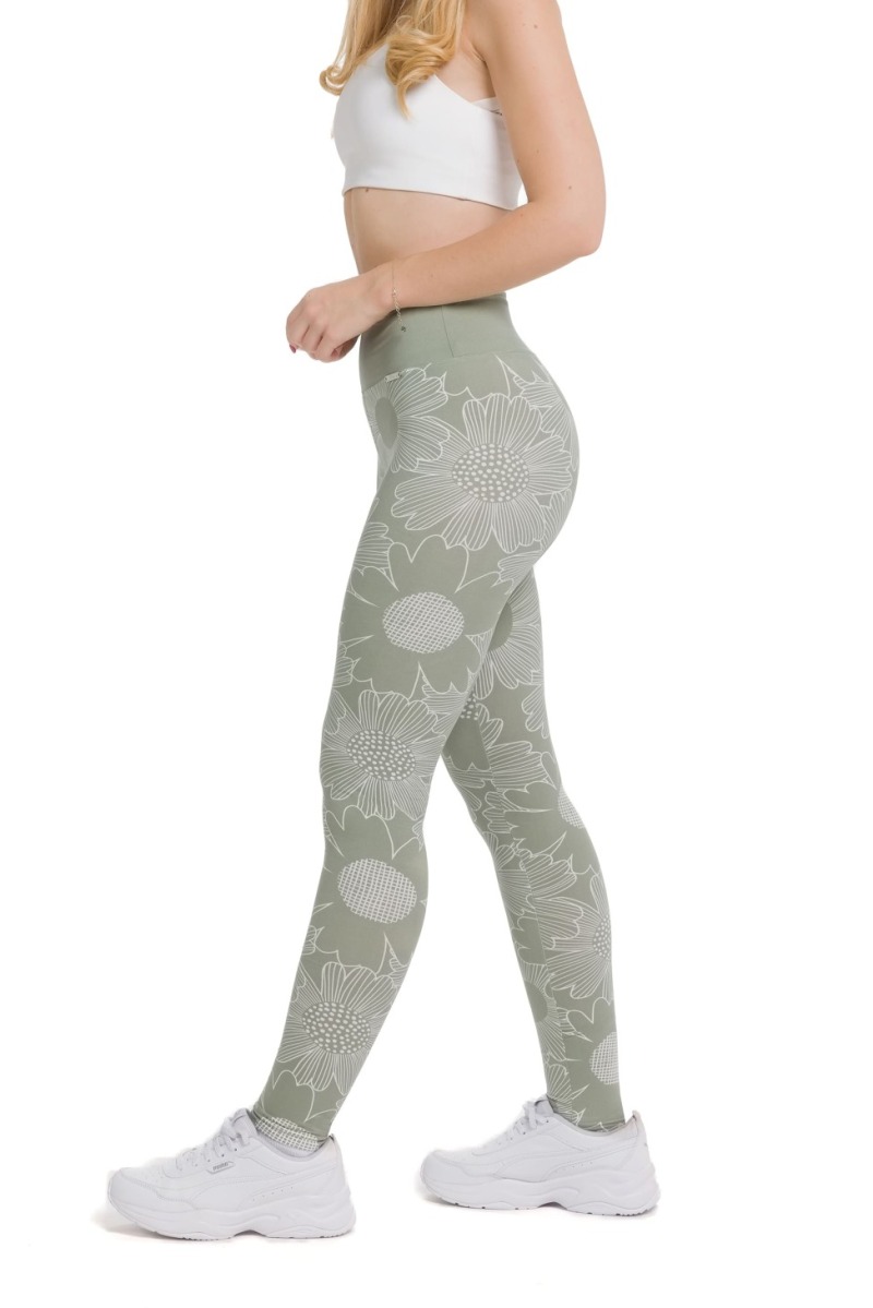 Lanuma ženske pajkice Paola v svetlo zeleni barvi s cvetličnim vzorcem in visokim pasom – mehke, zračne in elegantne.