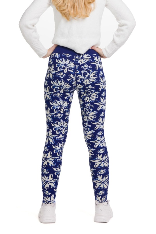 Lanuma ženske podložene thermo pajkice Snaera v modri barvi z belim cvetličnim vzorcem in svetlo modrimi obrobami – modne in prijetno tople.