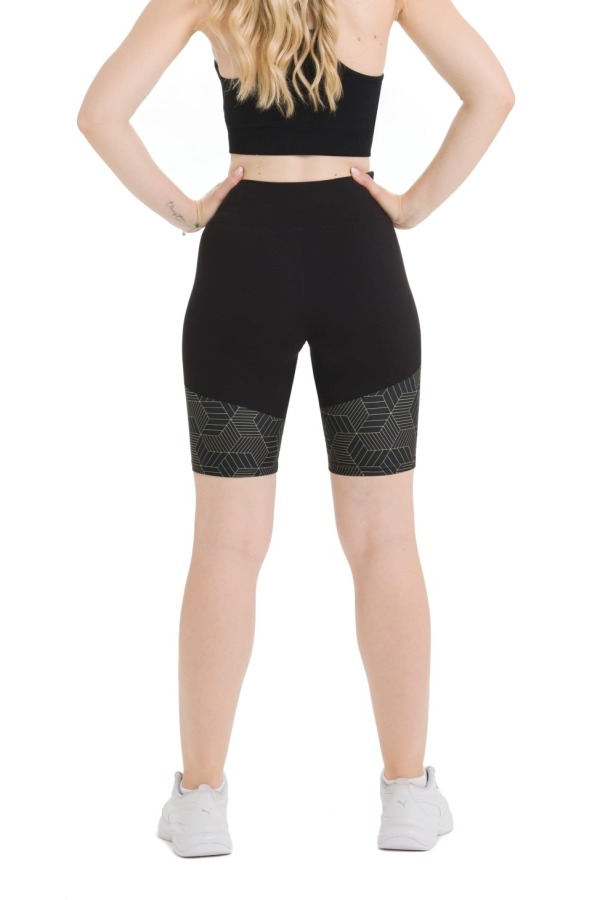 Lanuma shorts pajkice Marita – črne športne shorts pajkice s stranskim žepom Lanuma shorts pajkice Marita – črne športne shorts pajkice s stranskim žepom
