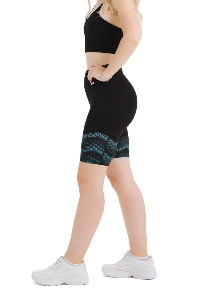 Lanuma shorts pajkice Nalia – črne športne shorts pajkice z geometrijskim vzorcem