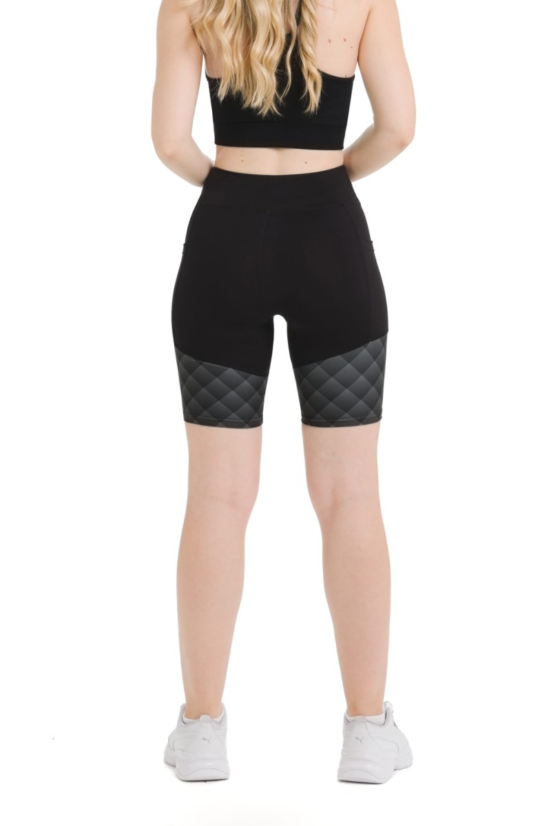 Lanuma shorts pajkice Sania – bež športne shorts pajkice z geometrijskim vzorcem