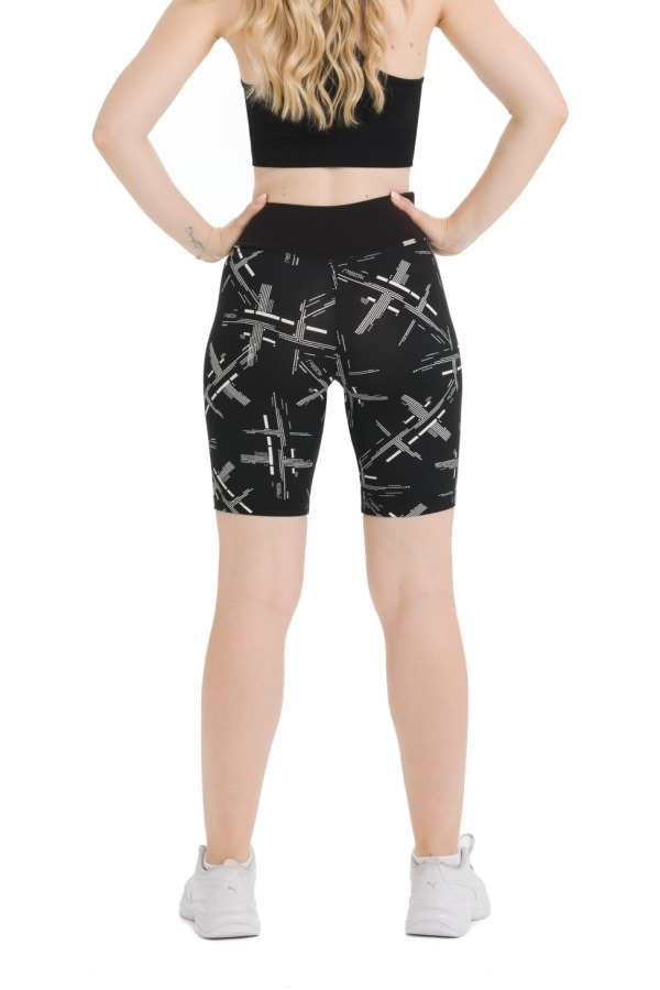 Lanuma shorts pajkice Vanela – črne športne shorts pajkice s stranskim žepom Lanuma shorts pajkice Vanela – črne športne shorts pajkice s stranskim žepom